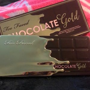Too Faced Chocolate Gold palette